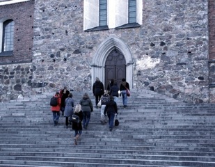 Turun Tuomiokirkon portailla